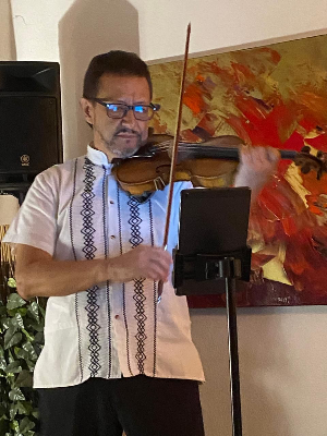 Trabajo de Arturo Fonseca Miquel violinista